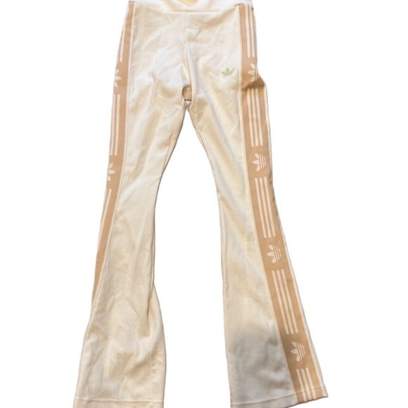 Womens Addidas Eco Adicolor Ski Chic Flared Ribbed Leggings Size XS - Picture 1 of 2